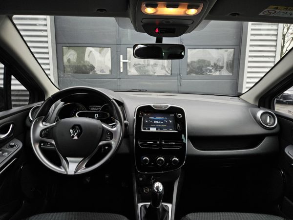 Renault Clio Estate 0.9 TCe Night&Day occasion kopen Valthermond — foto 11