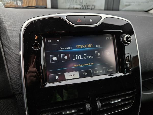 Renault Clio Estate 0.9 TCe Night&Day occasion kopen Valthermond — foto 19