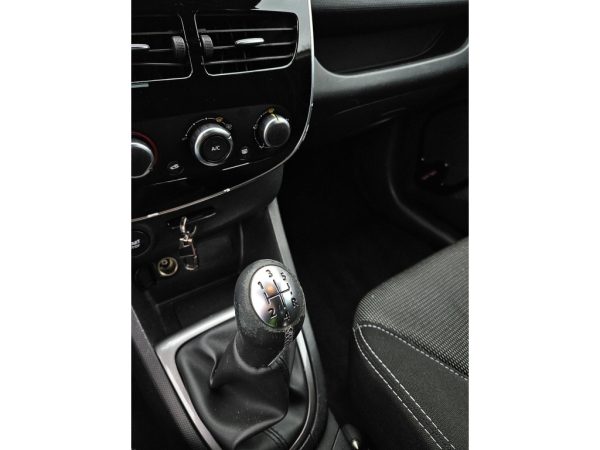 Renault Clio Estate 0.9 TCe Night&Day occasion kopen Valthermond — foto 23