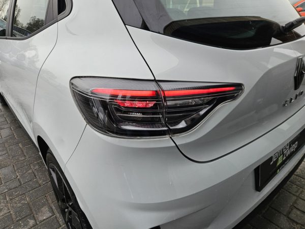 Renault Clio 1.6 E-Tech Full Hybrid 145 evolution occasion kopen Valthermond — foto 10