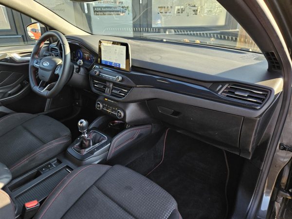 Ford Focus Wagon 1.0 EcoBoost Hybrid ST Line X Business occasion kopen Valthermond — foto 14