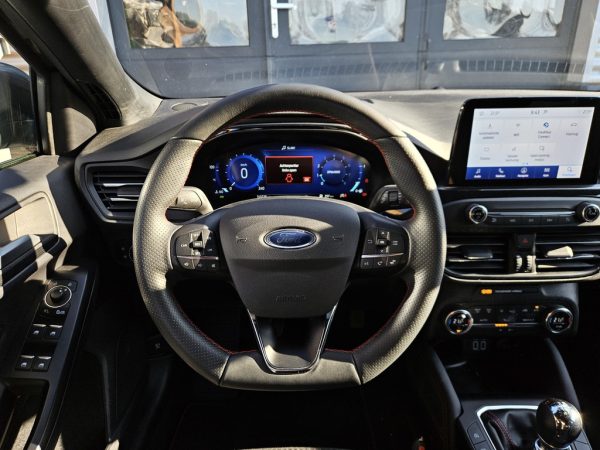 Ford Focus Wagon 1.0 EcoBoost Hybrid ST Line X Business occasion kopen Valthermond — foto 17