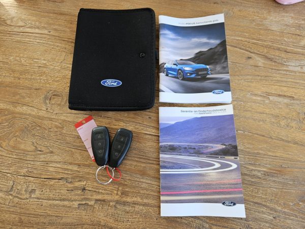 Ford Focus Wagon 1.0 EcoBoost Hybrid ST Line X Business occasion kopen Valthermond — foto 34