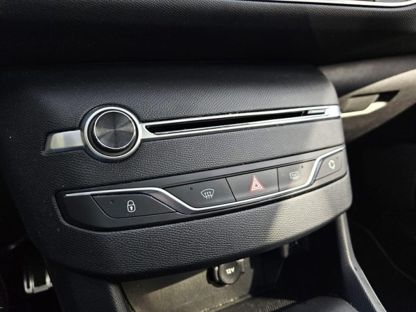 Peugeot 308 1.2 PureTech GT-line occasion kopen Valthermond — foto 26